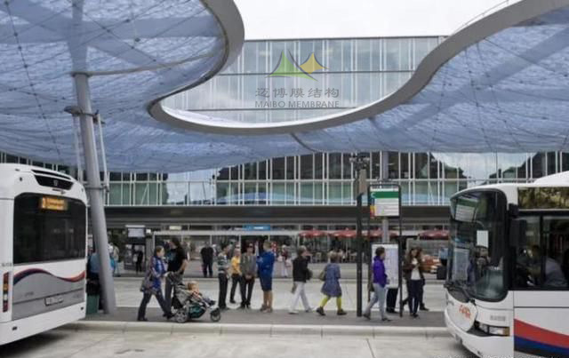 膜結(jié)構(gòu)車棚