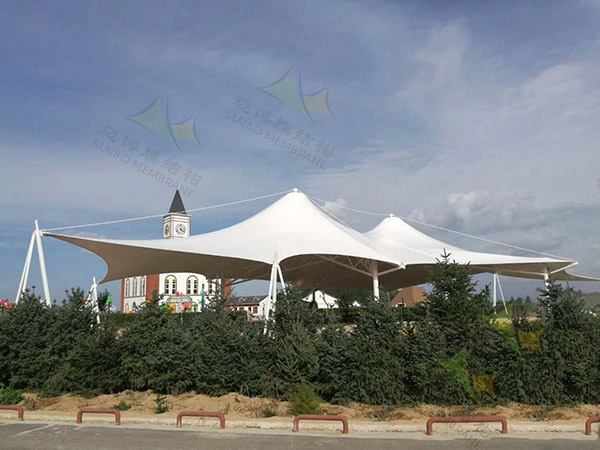 膜結(jié)構(gòu)車棚