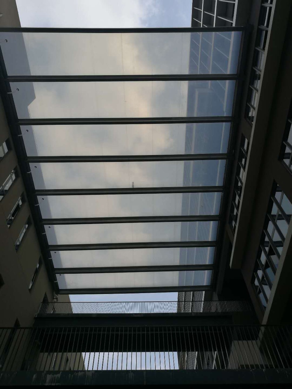 華潤(rùn)商業(yè)街ETFE膜結(jié)構(gòu)(氣枕式)