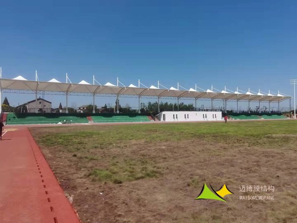 湖北省荊州靈均中學(xué)學(xué)校膜結(jié)構(gòu)看臺(tái)